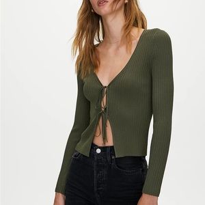 NWT Aritzia Wilfred Free Alchemy Sweater in Fatigue Size S